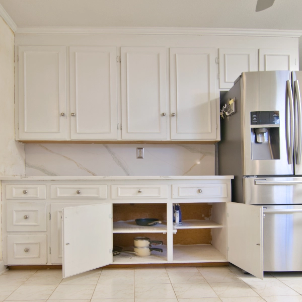 kitchen cabinet refacing before